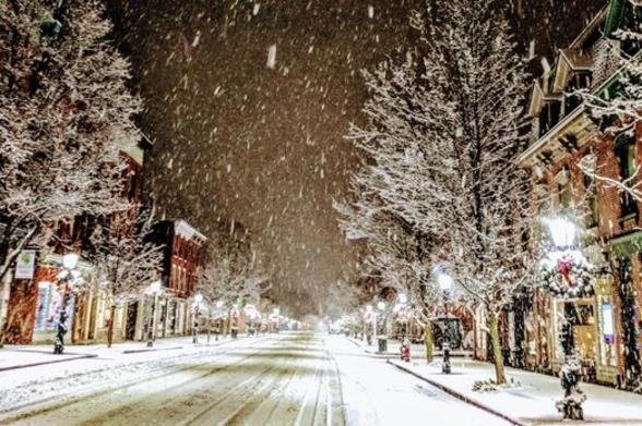 How Seasonal Tourism Shapes Hudson Valley Town Life